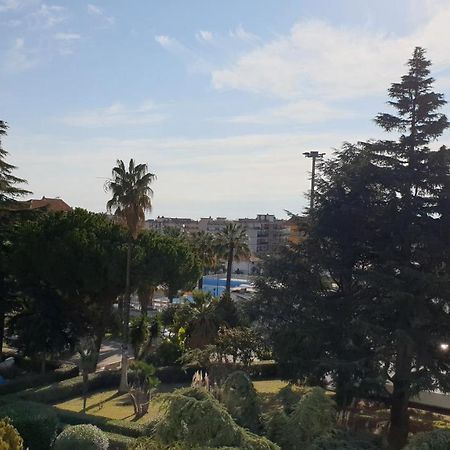 Condominio Ariazzurra S. Bart. San Bartolomeo Al Mare Dış mekan fotoğraf