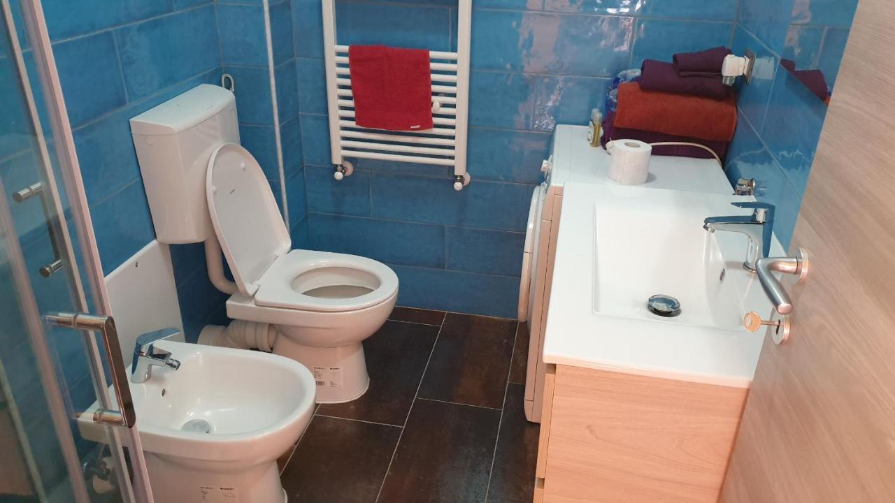 Condominio Ariazzurra S. Bart. San Bartolomeo Al Mare Dış mekan fotoğraf