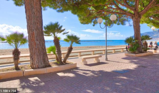 Condominio Ariazzurra S. Bart. San Bartolomeo Al Mare Dış mekan fotoğraf