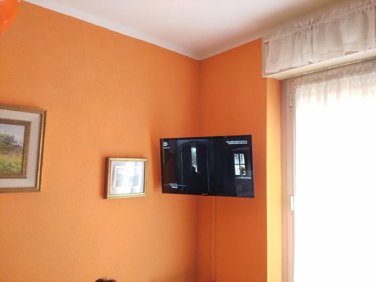Condominio Ariazzurra S. Bart. San Bartolomeo Al Mare Dış mekan fotoğraf